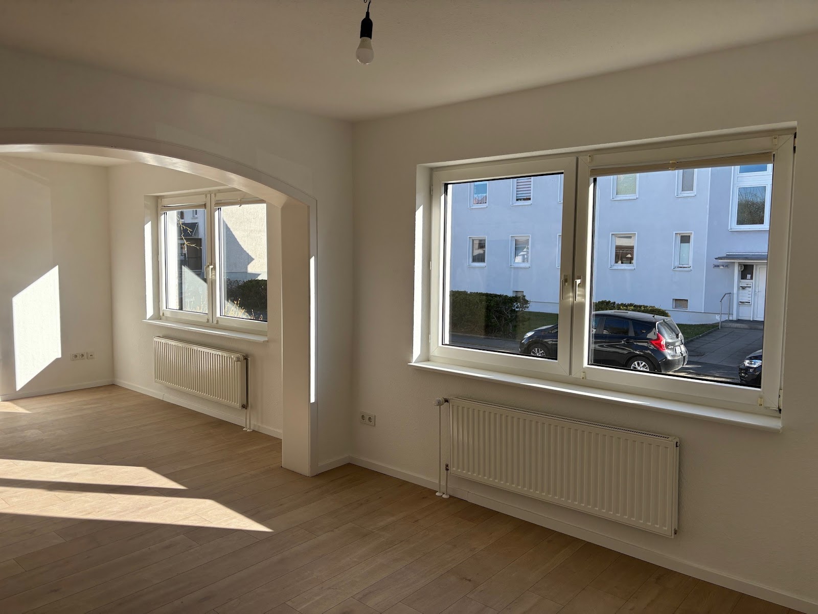 Wohnzimmer Bild 1